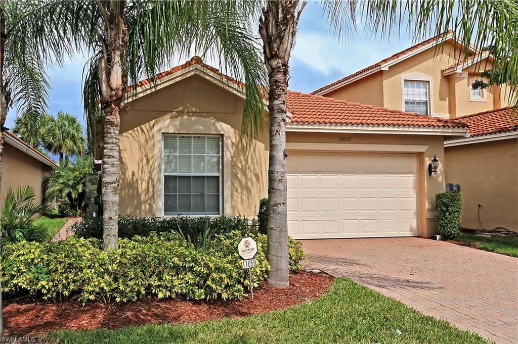 11059 Lancewood ST FORT MYERS, FL 33913
