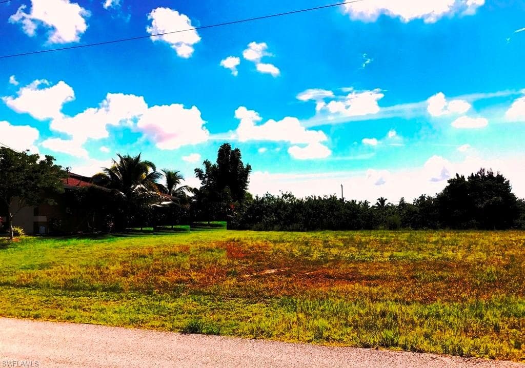 1829 NW 7th AVE CAPE CORAL, FL 33993