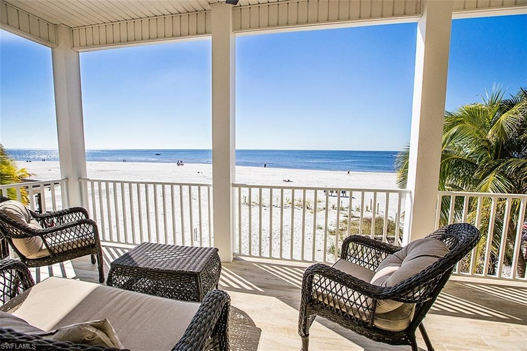 70 Avenue E FORT MYERS BEACH, FL 33931