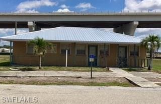 51 Avenue J MOORE HAVEN, FL 33471