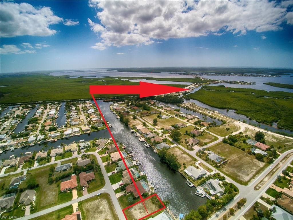 406 SW 38th AVE CAPE CORAL, FL 33991