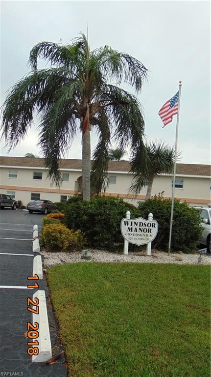 828 Victoria DR A9 CAPE CORAL, FL 33904