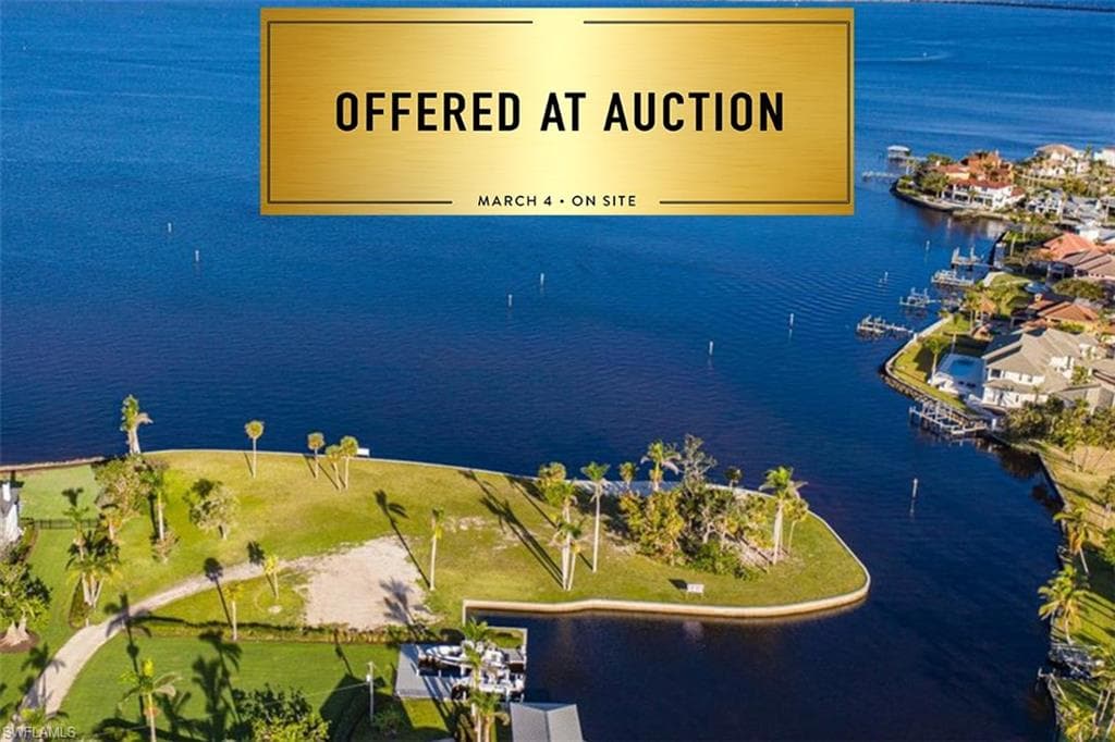900 Robalo DR FORT MYERS, FL 33919