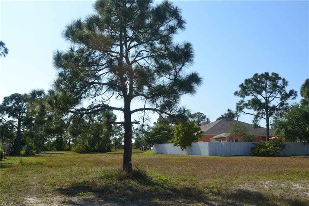 2828 NW 27th AVE CAPE CORAL, FL 33993