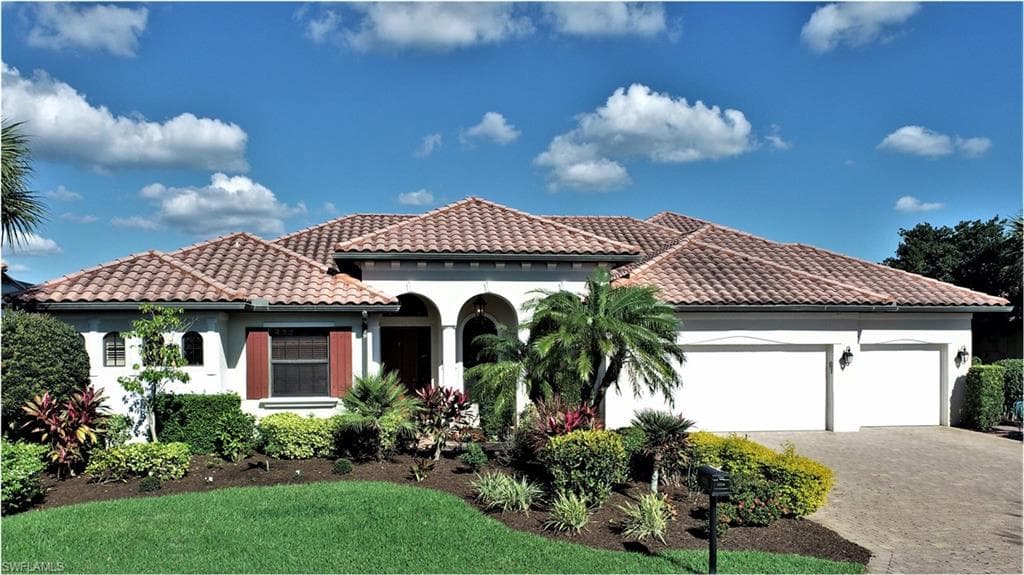 10208 Avalon Lake CIR FORT MYERS, FL 33913