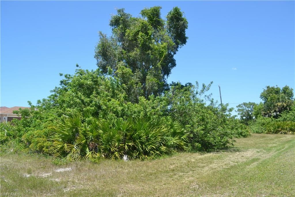 2709 NW 5th ST CAPE CORAL, FL 33993