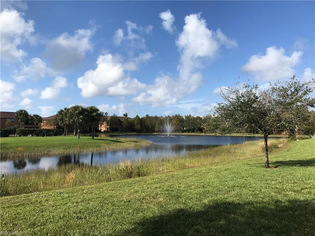 3783 Pino Vista WAY 201 ESTERO, FL 33928