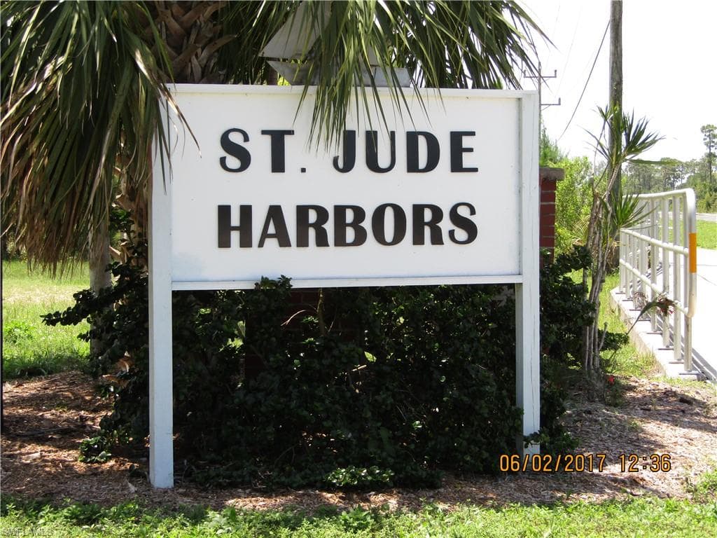 3099 Cussell DR ST. JAMES CITY, FL 33956