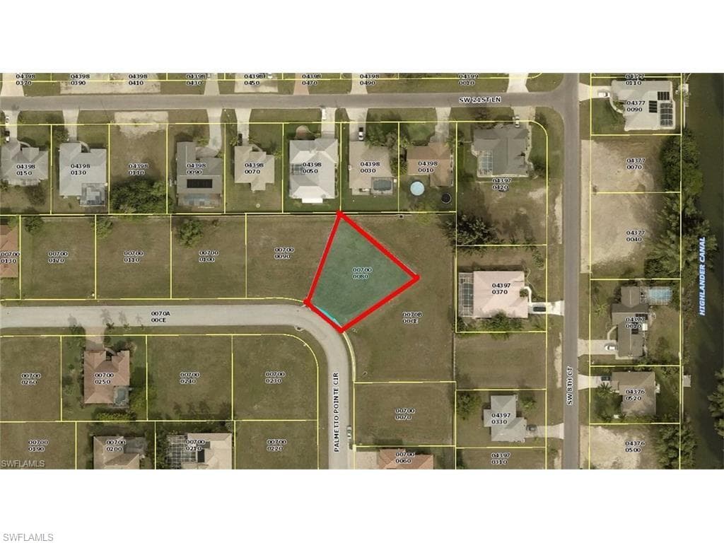 872 Palmetto Pointe CIR CAPE CORAL, FL 33991