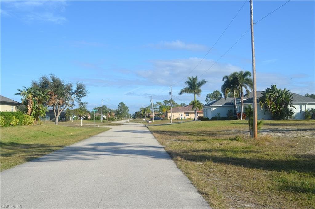 2121 NW 26th PL CAPE CORAL, FL 33993