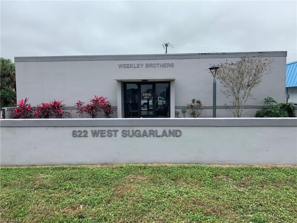 622 W Sugarland HWY CLEWISTON, FL 33440