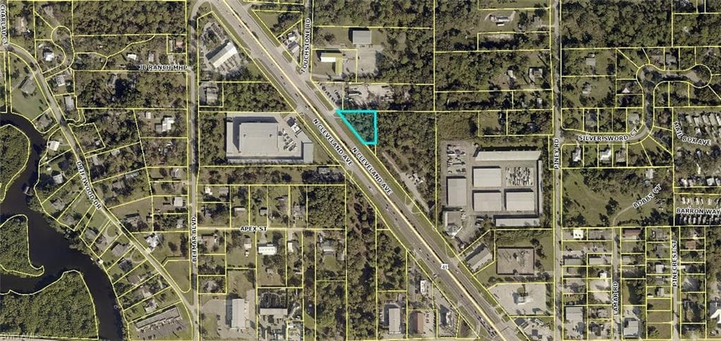 14250 N Cleveland AVE NORTH FORT MYERS, FL 33903