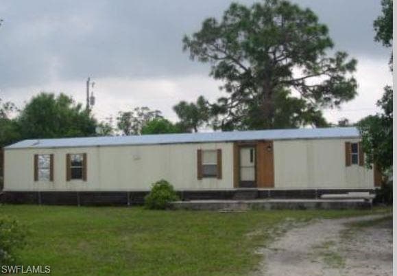 8239 Penny DR NORTH FORT MYERS, FL 33917
