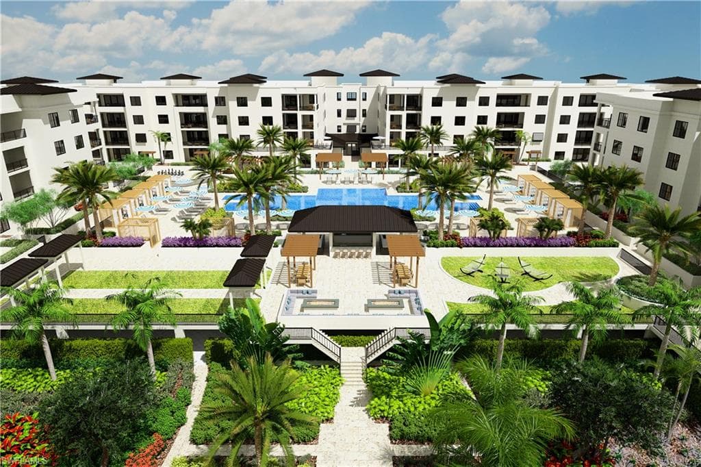 1115 Central AVE 348 NAPLES, FL 34102