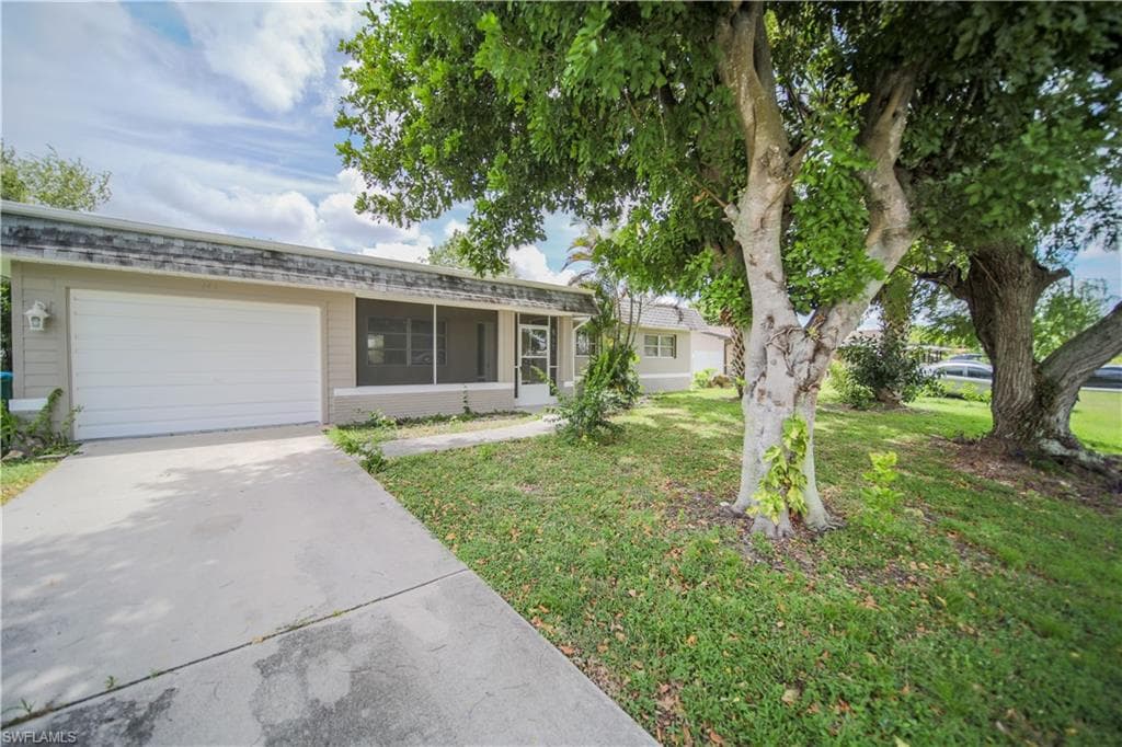 1410 NE Pine Island LN CAPE CORAL, FL 33909