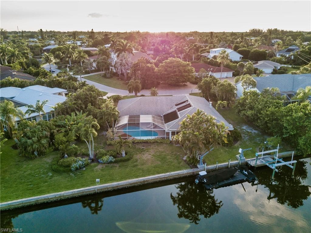 930 Kings Crown DR SANIBEL, FL 33957