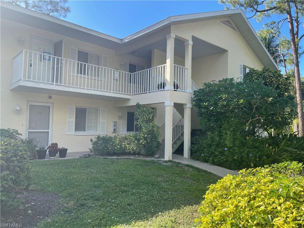 230 Timber Lake CIR C204 NAPLES, FL 34104