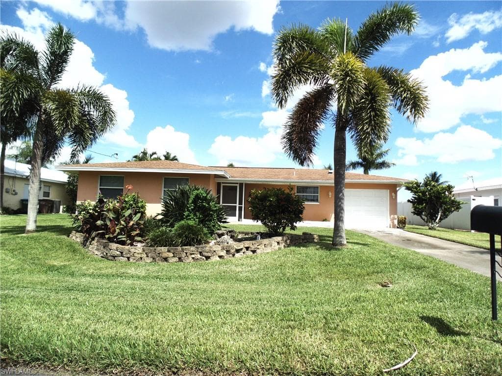3323 SE 19 AVE CAPE CORAL, FL 33904
