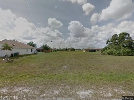 18 NW 8th TER CAPE CORAL, FL 33993
