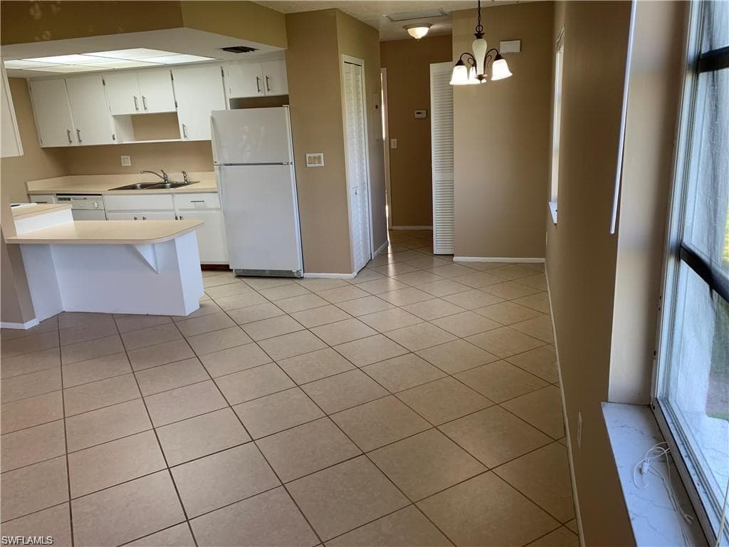 309 SW 3rd PL UNIT #2 CAPE CORAL, FL 33991