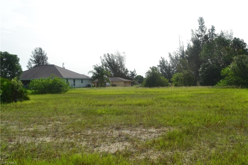 1143 NW 27th PL CAPE CORAL, FL 33993