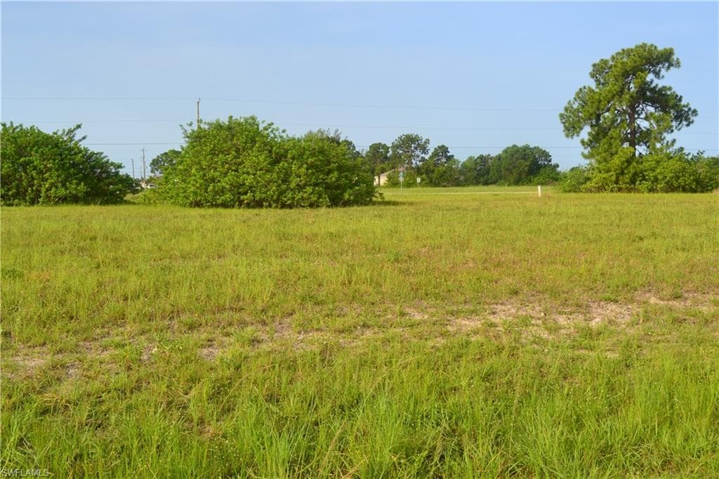 1728 NW 16th TER CAPE CORAL, FL 33993