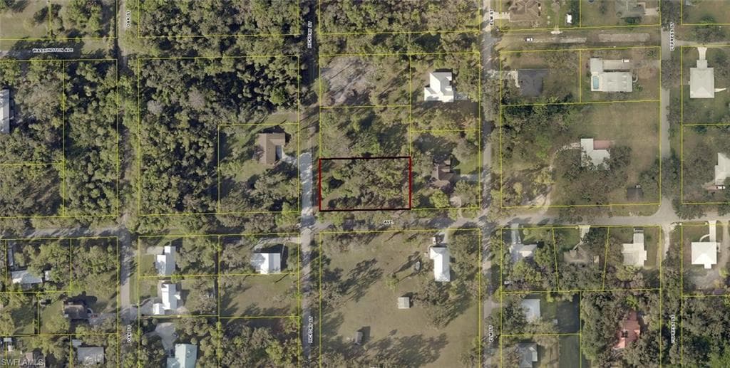 N Hickory ST LABELLE, FL 33935
