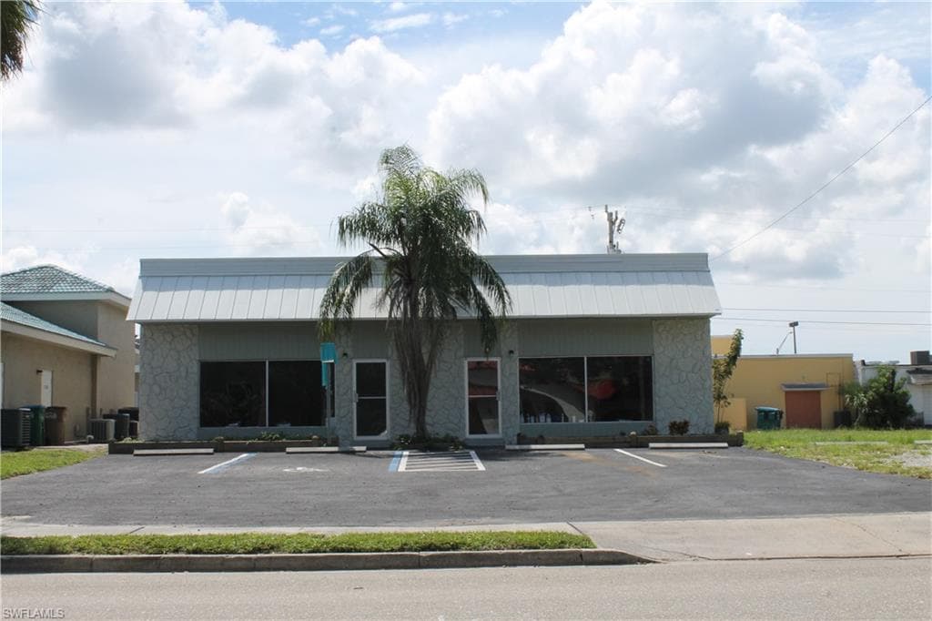 1312-1320 SE 47th ST CAPE CORAL, FL 33904