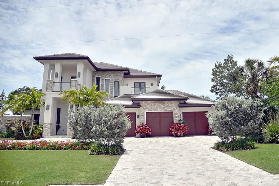 875 Wedge DR NAPLES, FL 34103