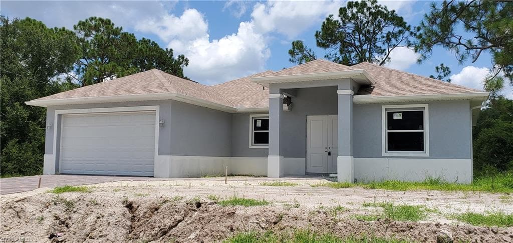 3704 38th ST SW LEHIGH ACRES, FL 33976