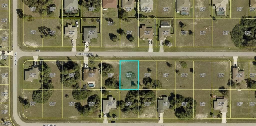 1334 NE 33rd TER CAPE CORAL, FL 33909