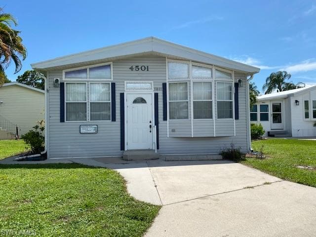 4501 Slash Pine WAY E ESTERO, FL 33928