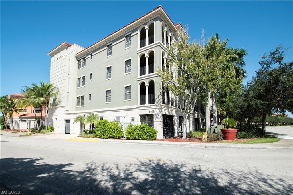 8000 Via Sardinia WAY 5207 ESTERO, FL 33928