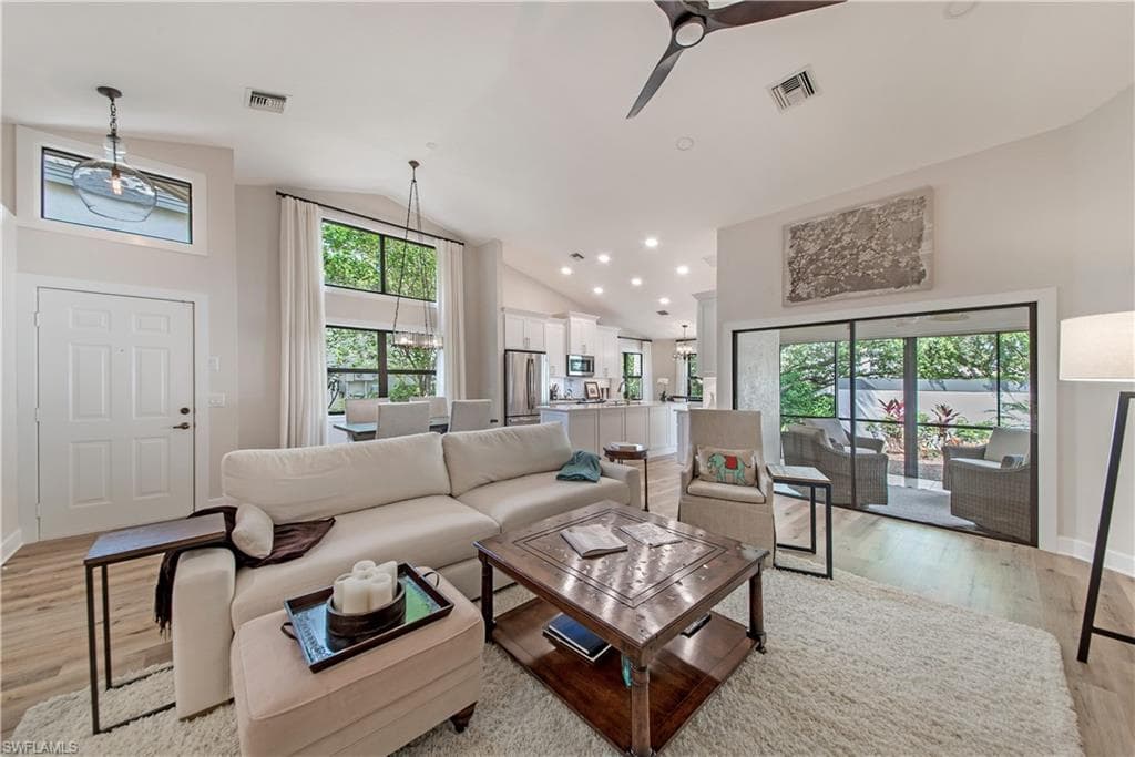 27057 Kindlewood LN BONITA SPRINGS, FL 34134