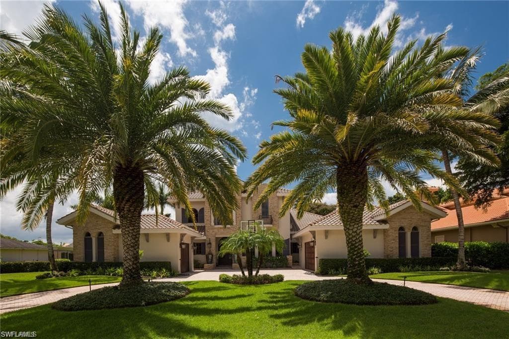 760 Starboard DR NAPLES, FL 34103