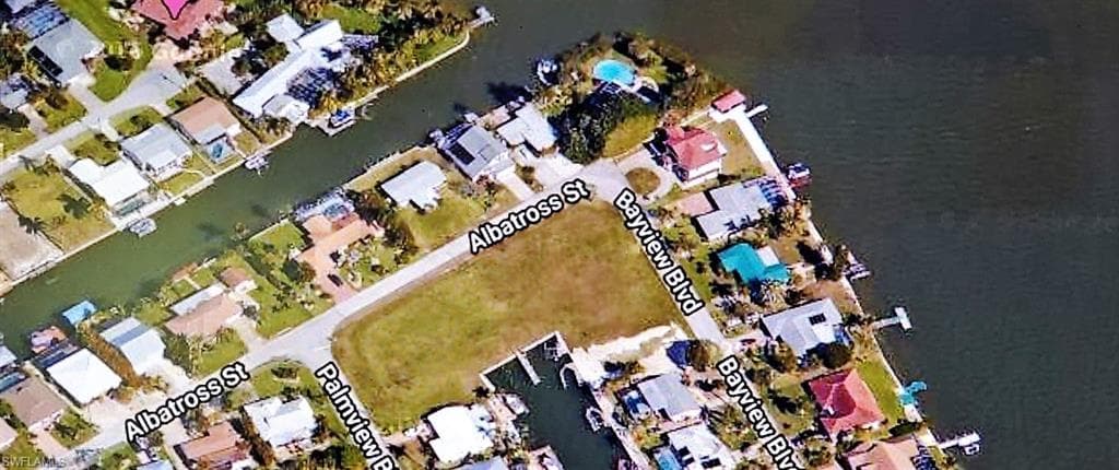 276 Albatross ST FORT MYERS BEACH, FL 33931