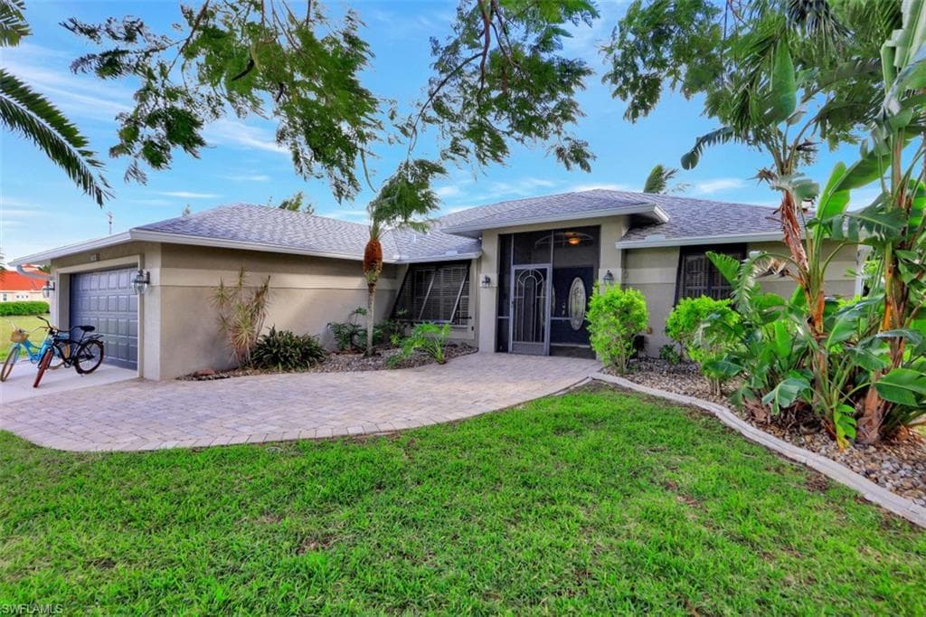 2708 SW 42nd LN CAPE CORAL, FL 33914