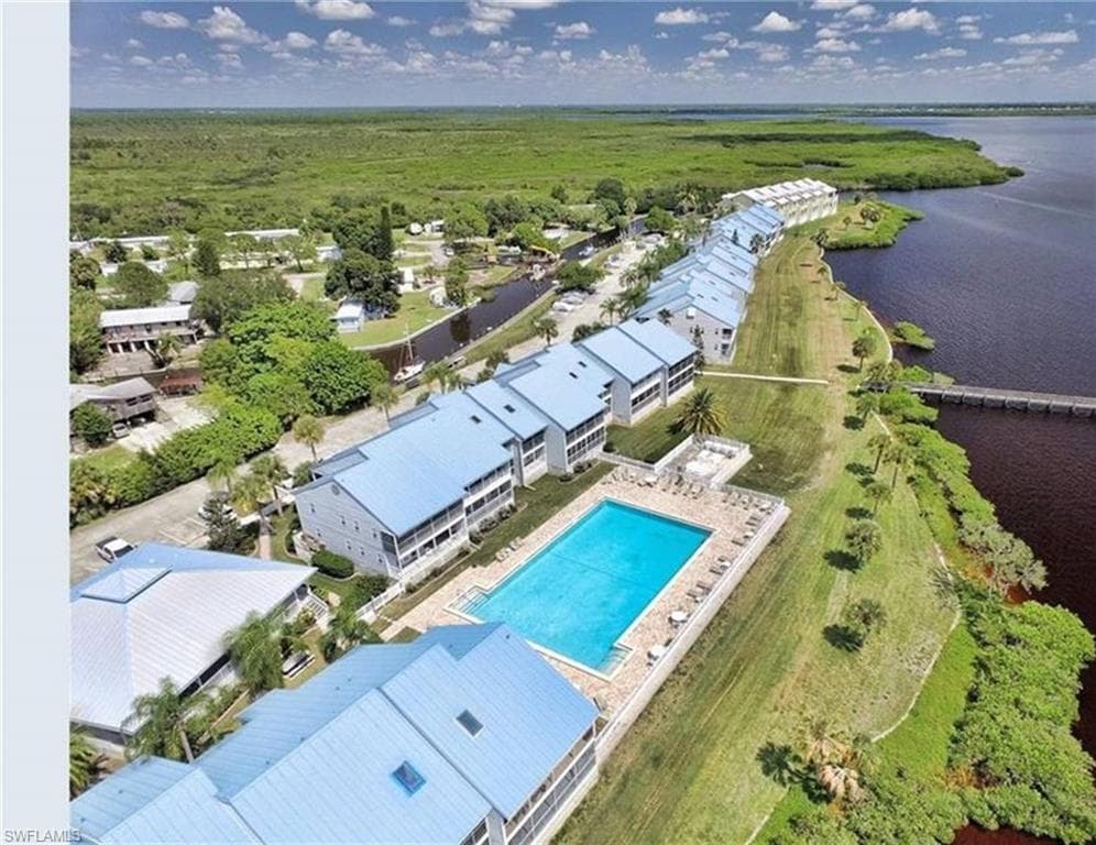 4410 Warren AVE 116 PORT CHARLOTTE, FL 33953