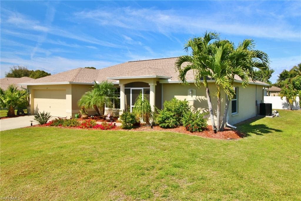 1213 SW 36th ST CAPE CORAL, FL 33914