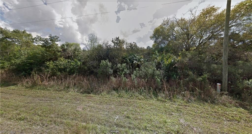 3305 49th ST W LEHIGH ACRES, FL 33971