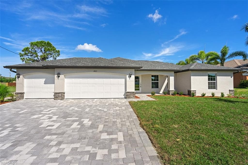 917 NW 7th AVE CAPE CORAL, FL 33993