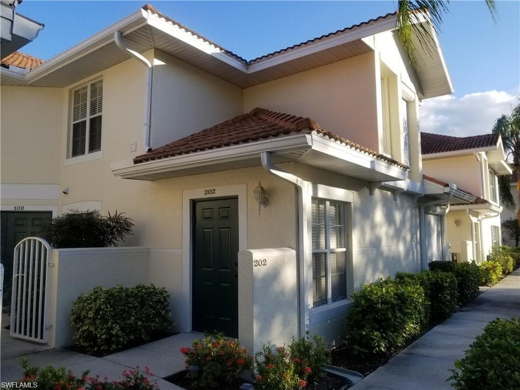 4910 Deerfield WAY A-202 NAPLES, FL 34110