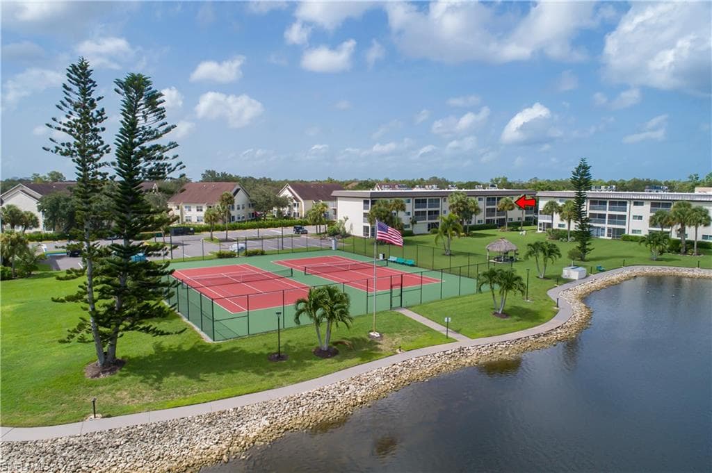 1008 Manatee RD G302 NAPLES, FL 34114