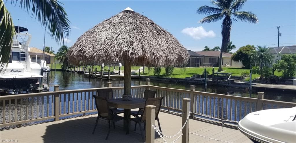 2519 SE 24th PL CAPE CORAL, FL 33904
