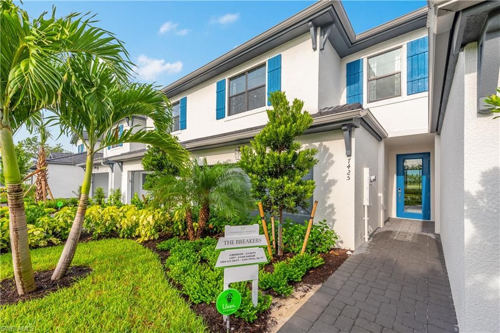 7592 Morgan WAY NAPLES, FL 34119