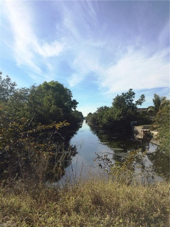 422 Hancock Bridge PKY CAPE CORAL, FL 33990