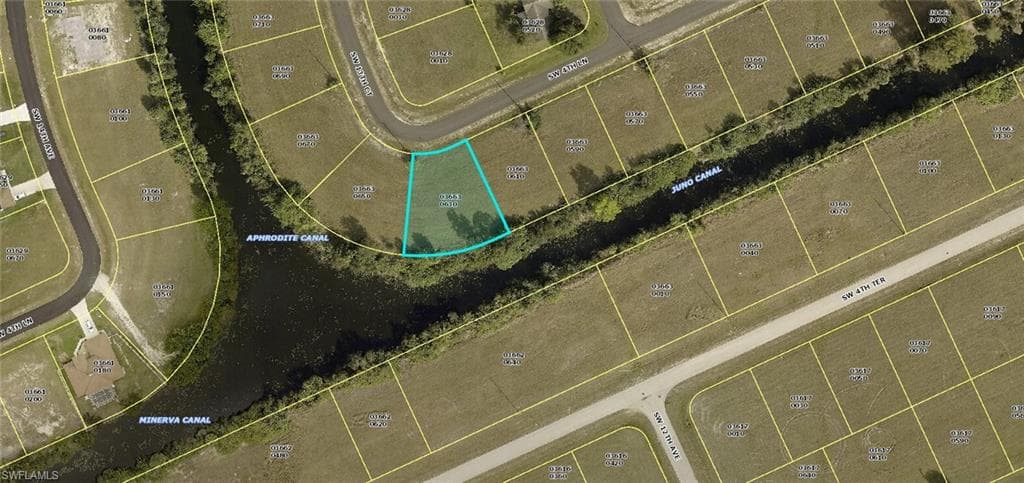 1312 SW 4th LN CAPE CORAL, FL 33991