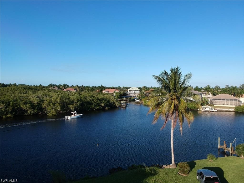 27196 Gasparilla DR BONITA SPRINGS, FL 34135