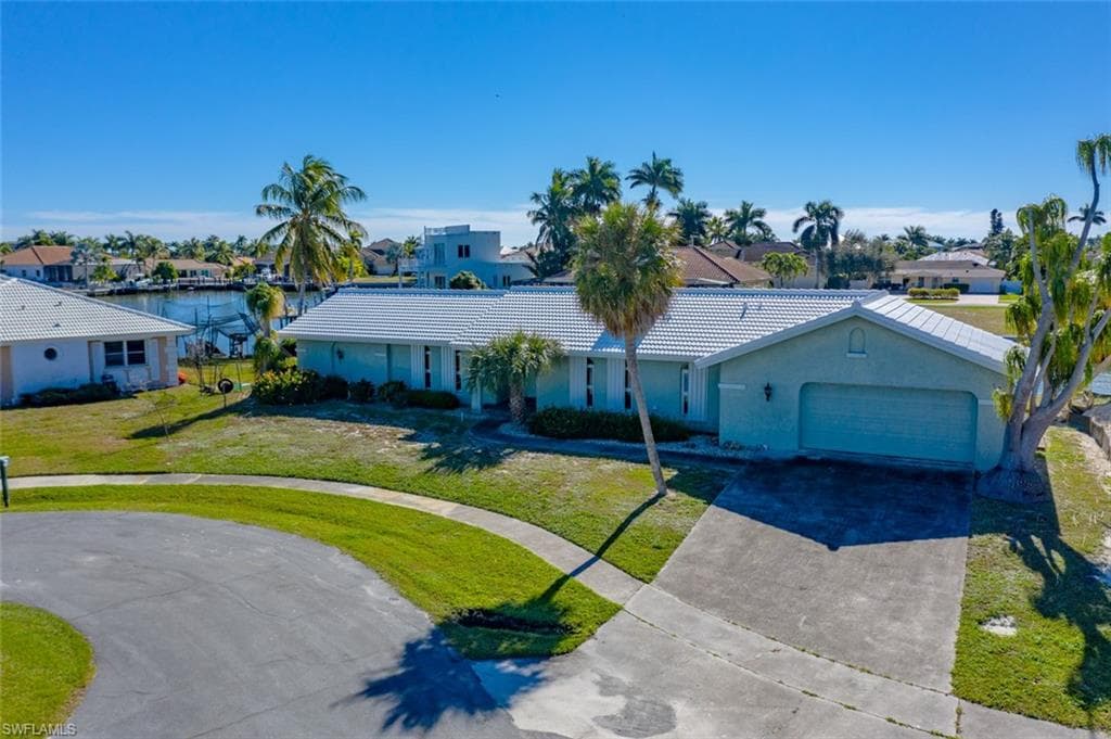1359 Waikiki CT MARCO ISLAND, FL 34145