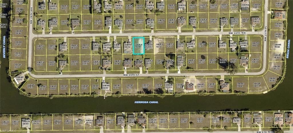 2706 NW 10th TER CAPE CORAL, FL 33993
